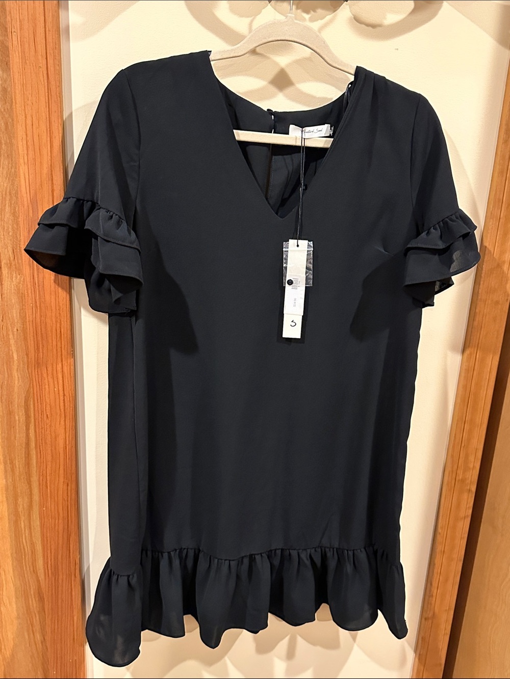 Mustard Seed Black Ruffle Sleeve Shift Dress Size Small NWT